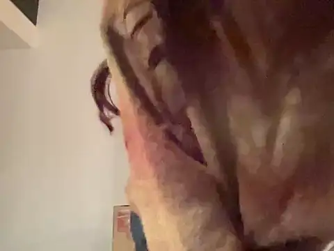 Snapshot of youngriri2 chatting on 12.16.25 youngriri2 online show from 12.16.25