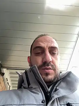 Snapshot of AlexGogo23 chatting on 02.10.26 AlexGogo23 online show from 02.10.26