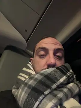 Snapshot of AlexGogo23 chatting on 02.16.26 AlexGogo23 online show from 02.16.26