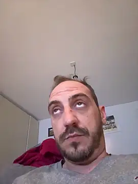 Snapshot of AlexGogo23 chatting on 03.11.26 AlexGogo23 online show from 03.11.26