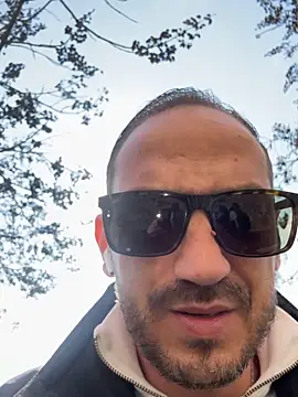 Snapshot of AlexGogo23 chatting on 03.23.26 AlexGogo23 online show from 03.23.26