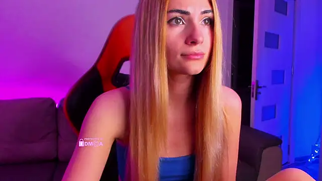 Snapshot of passionka chatting on 10.15.25 passionka online show from 10.15.25