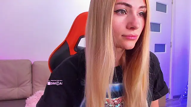 Snapshot of passionka chatting on 11.04.25 passionka online show from 11.04.25