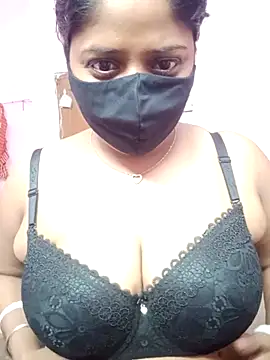 Chumu-quien online show from 10.20.25