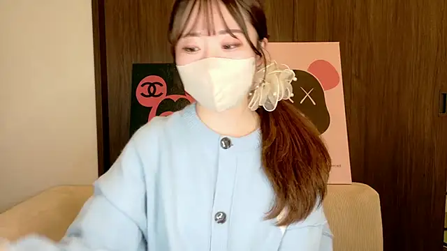 Snapshot of yura_ra_ra chatting on 06.20.26 yura ra ra online show from 06.20.26