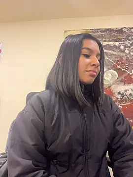 Snapshot of AlyssaRay chatting on 06.19.26 AlyssaRay online show from 06.19.26