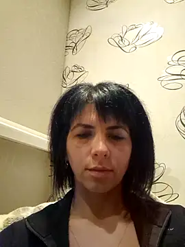 Snapshot of DacotaXxx chatting on 10.17.25 DacotaXxx online show from 10.17.25