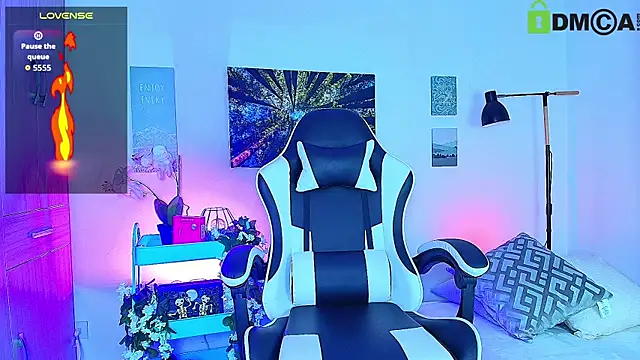 Snapshot of Alex_carter chatting on 11.03.25 Alex carter online show from 11.03.25