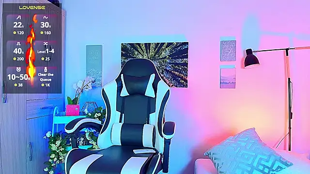 Snapshot of Alex_carter chatting on 11.12.25 Alex carter online show from 11.12.25