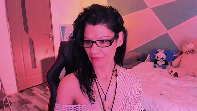 SweetSin40 online show from 04.24.26