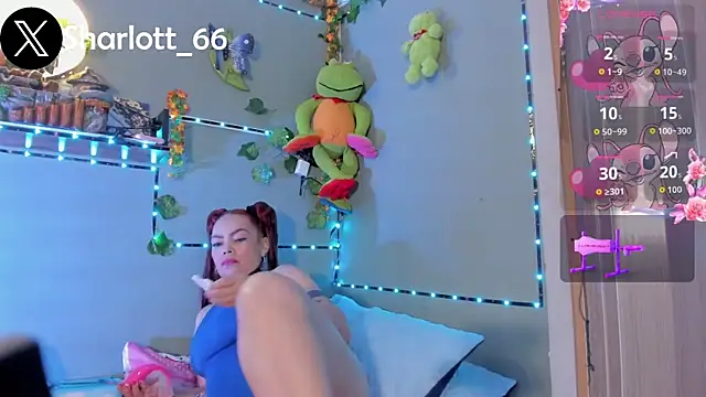 Snapshot of Sharlott_smith chatting on 11.28.25 Sharlott smith online show from 11.28.25