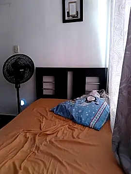 Snapshot of Ruberga20 chatting on 12.04.25 Ruberga20 online show from 12.04.25