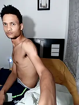 Snapshot of Ruberga20 chatting on 12.17.25 Ruberga20 online show from 12.17.25