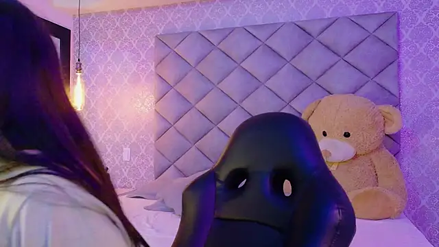 Snapshot of CARO_ADAMS1 chatting on 11.24.25 CARO ADAMS1 online show from 11.24.25