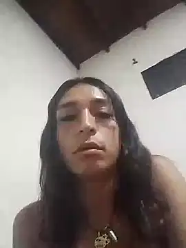 Snapshot of VioletGil_Party_ chatting on 10.23.25 VioletGil Party online show from 10.23.25