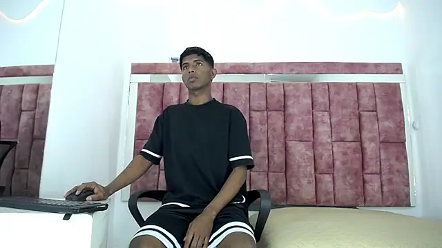 Mick storm online show from 03.05.26