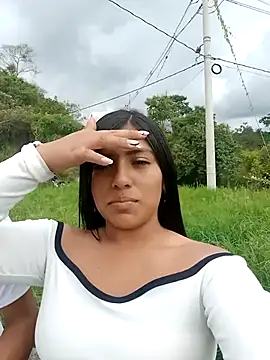 Esmeralda baby online show from 10.13.25