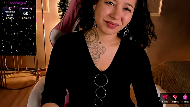 Aisha Goldstein online show from 01.07.26