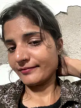 Snapshot of HOTTY_CUTI chatting on 10.15.25 HOTTY CUTI online show from 10.15.25