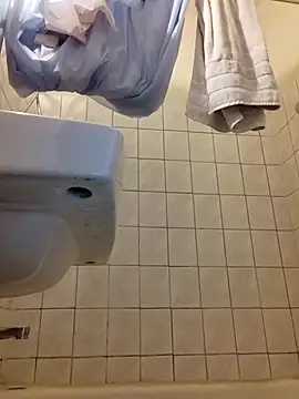 swipeswanger online show from 10.12.25