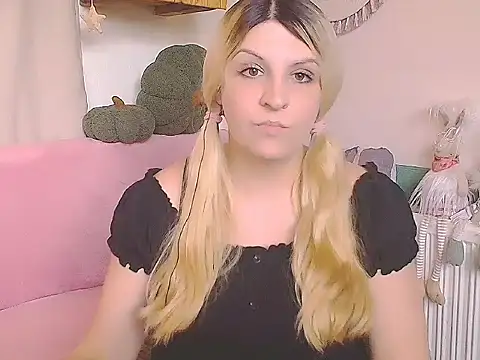 Snapshot of NikiLeex27 chatting on 03.27.26 NikiLeex27 online show from 03.27.26