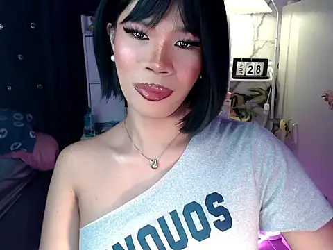 Snapshot of TashaTgirl chatting on 06.28.26 TashaTgirl online show from 06.28.26