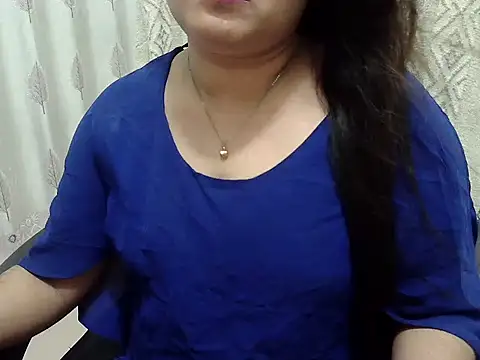 Snapshot of SexyRani2000 chatting on 05.16.26 SexyRani2000 online show from 05.16.26
