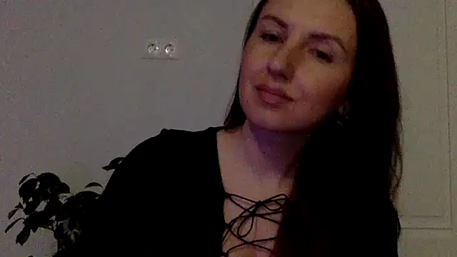 Snapshot of Melivorra chatting on 02.08.26 Melivorra online show from 02.08.26