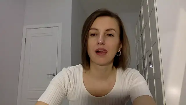 Snapshot of Melivorra chatting on 04.05.26 Melivorra online show from 04.05.26