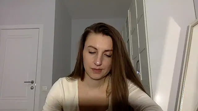 Snapshot of Melivorra chatting on 04.27.26 Melivorra online show from 04.27.26