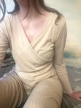 Snapshot of KittieCreme chatting on 01.12.26 KittieCreme online show from 01.12.26