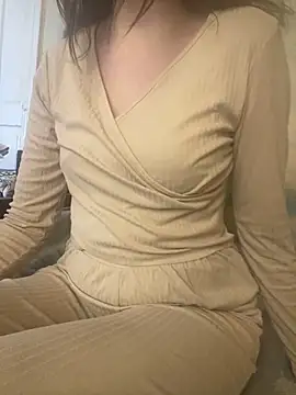 Snapshot of KittieCreme chatting on 02.11.26 KittieCreme online show from 02.11.26