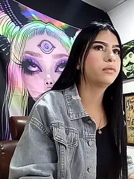 AlanaCollins- online show from 10.21.25