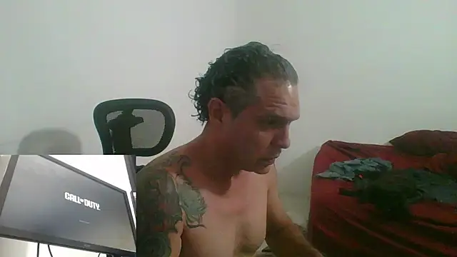 Snapshot of 316wp chatting on 10.20.25 316wp online show from 10.20.25