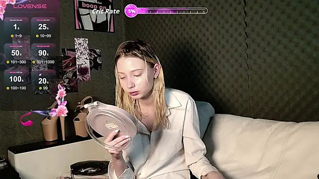 Fluffy Cloude online show from 05.05.26
