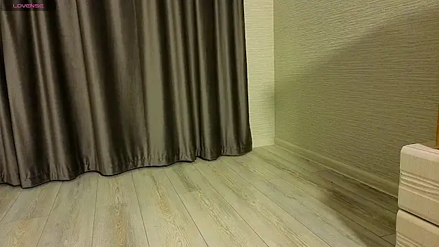 Snapshot of MissPompadure chatting on 03.14.26 MissPompadure online show from 03.14.26