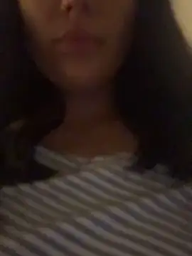 Snapshot of mamimamacitaaa chatting on 10.26.25 mamimamacitaaa online show from 10.26.25