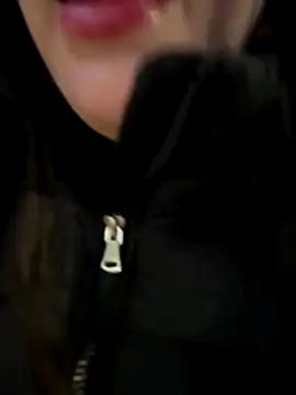 Snapshot of mamimamacitaaa chatting on 11.22.25 mamimamacitaaa online show from 11.22.25