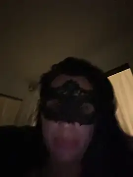 Snapshot of mamimamacitaaa chatting on 11.23.25 mamimamacitaaa online show from 11.23.25