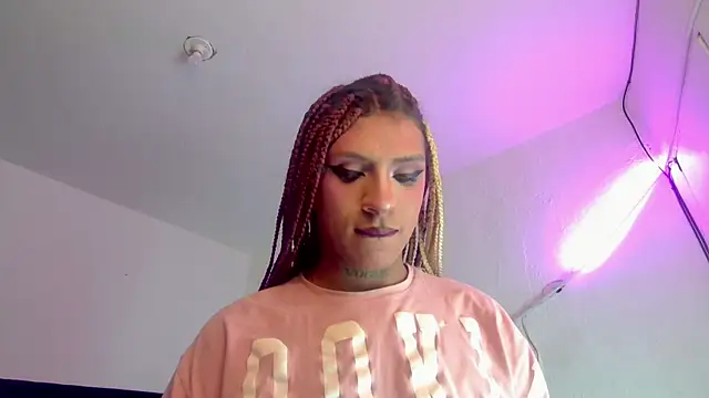 Trix ebony online show from 02.21.26