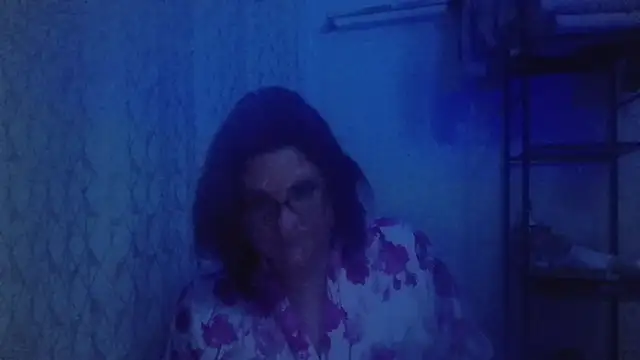 Snapshot of CloudyCockTeaser chatting on 12.22.25 CloudyCockTeaser online show from 12.22.25