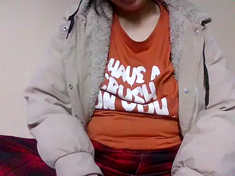 Snapshot of Linh-xxx chatting on 03.26.26 Linh-xxx online show from 03.26.26