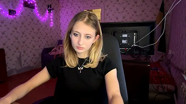 AmeliLia online show from 03.25.26