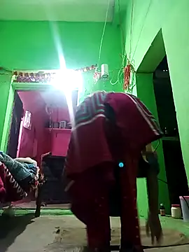 Karishma cute online show from 11.24.25