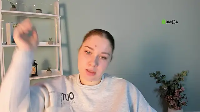 tereza moon online show from 10.24.25