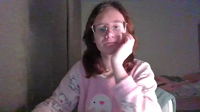 Snapshot of LuckySLove chatting on 01.09.26 LuckySLove online show from 01.09.26