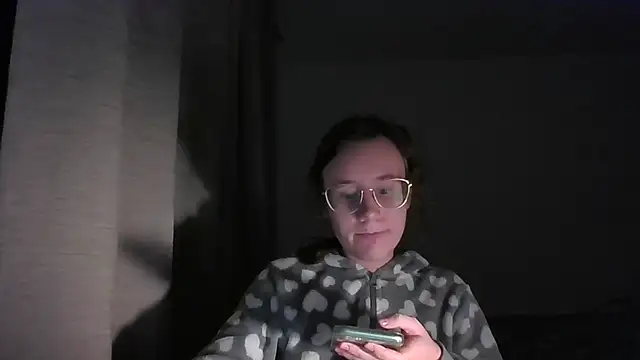 Snapshot of LuckySLove chatting on 01.17.26 LuckySLove online show from 01.17.26