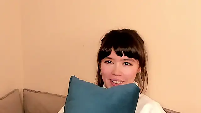 SandieMuss online show from 10.14.25