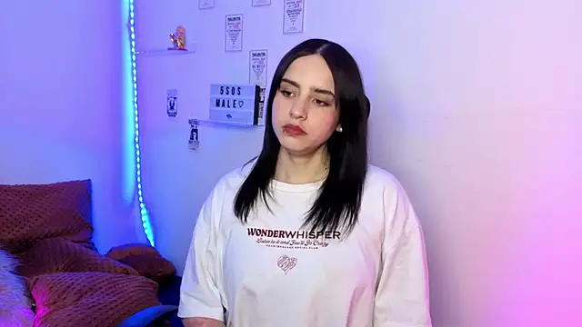 Snapshot of Emily_Lindey chatting on 02.10.26 Emily Lindey online show from 02.10.26