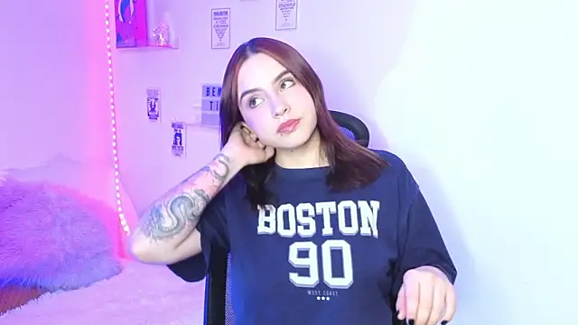 Snapshot of Emily_Lindey chatting on 03.04.26 Emily Lindey online show from 03.04.26